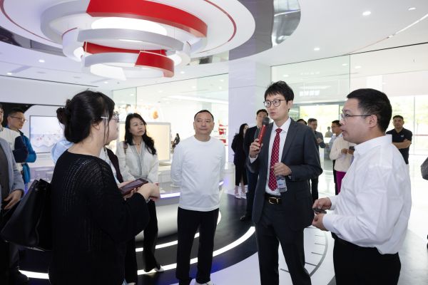 黄金城集团·(中国区)官方网站